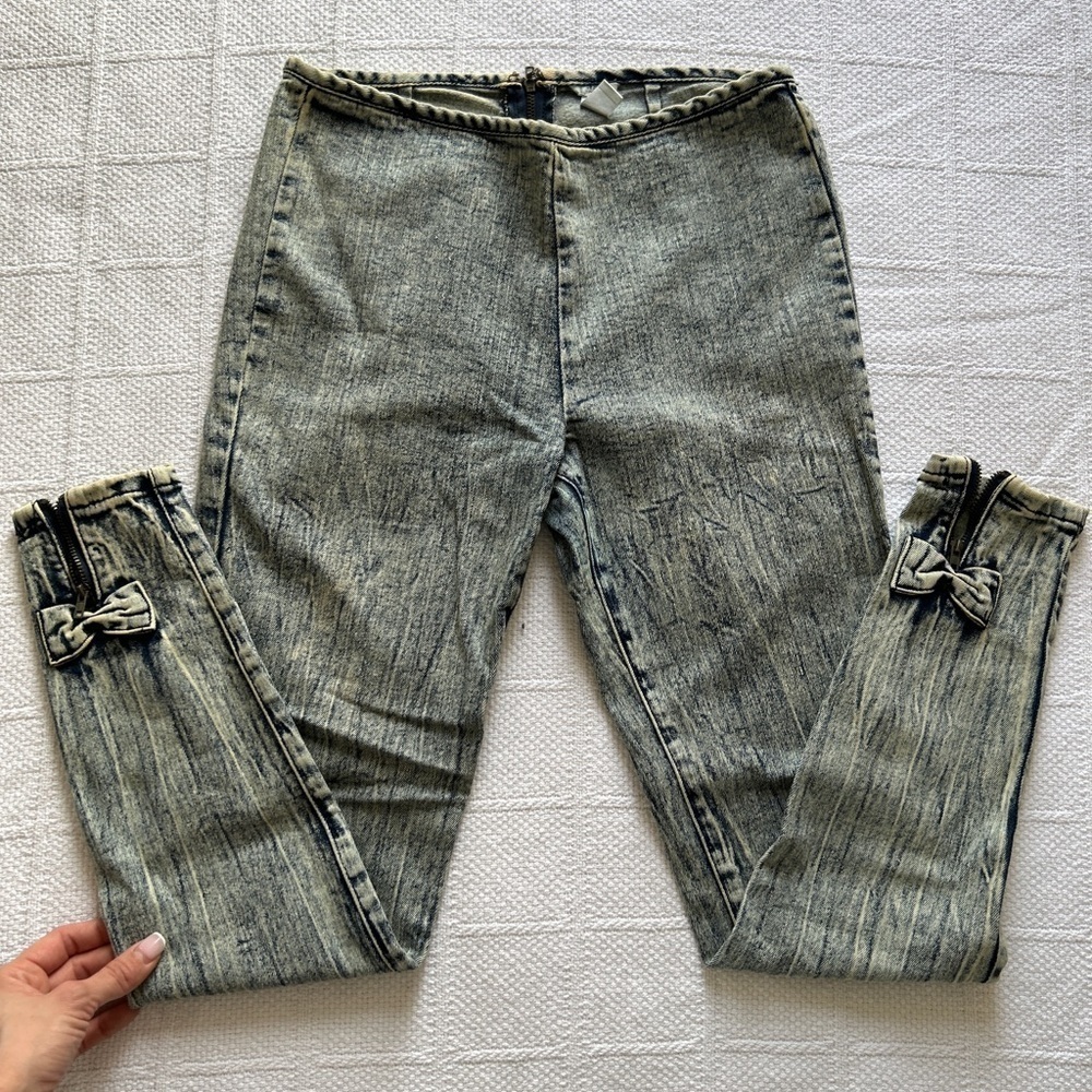 Forever 21 High Waisted Crop Jeans